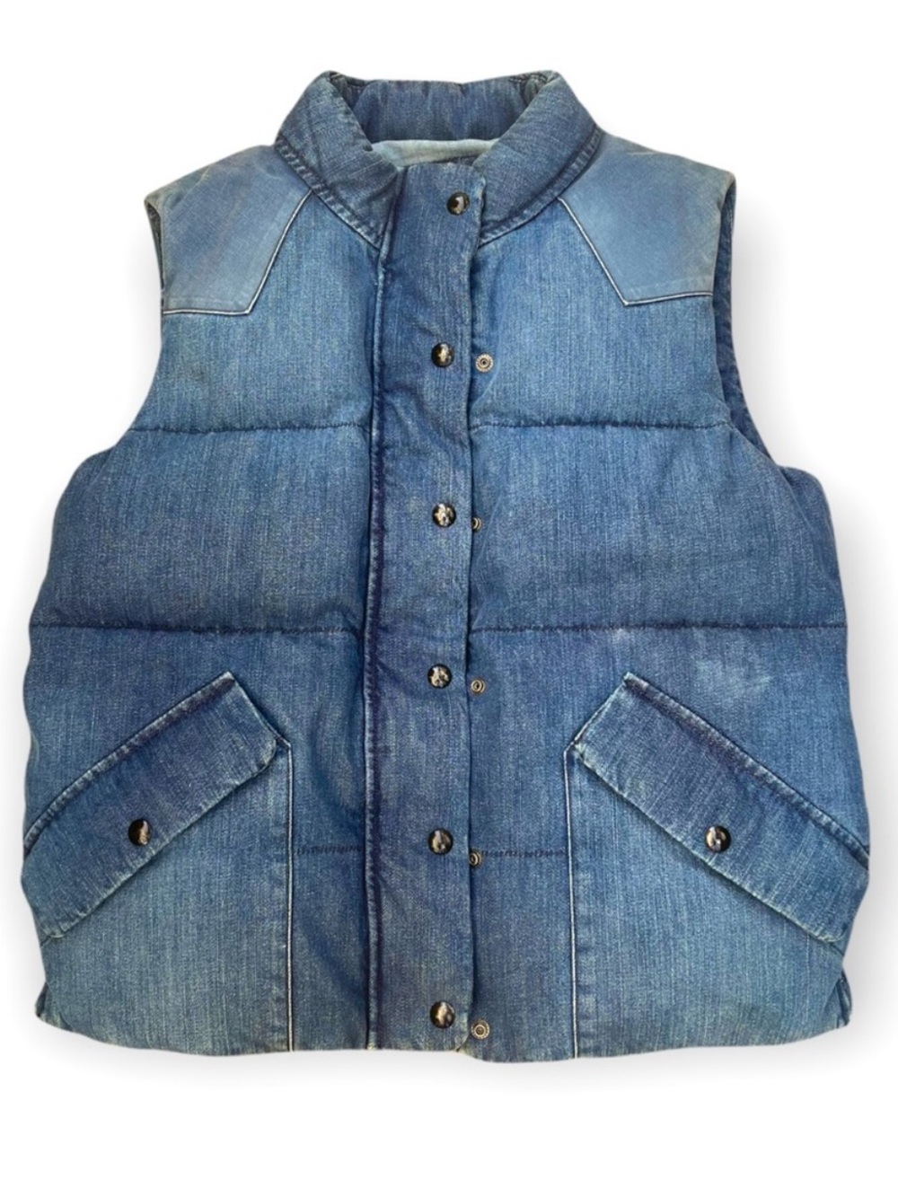 GAP Puffer Denim Vest zipper snap closure western vibes women’s S contemporary